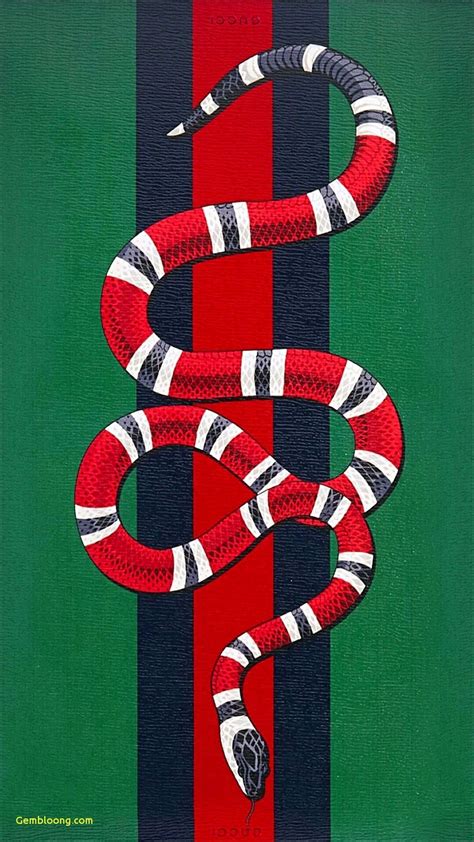 gucci snake wallpaper iphone xr|Gucci snake logo background.